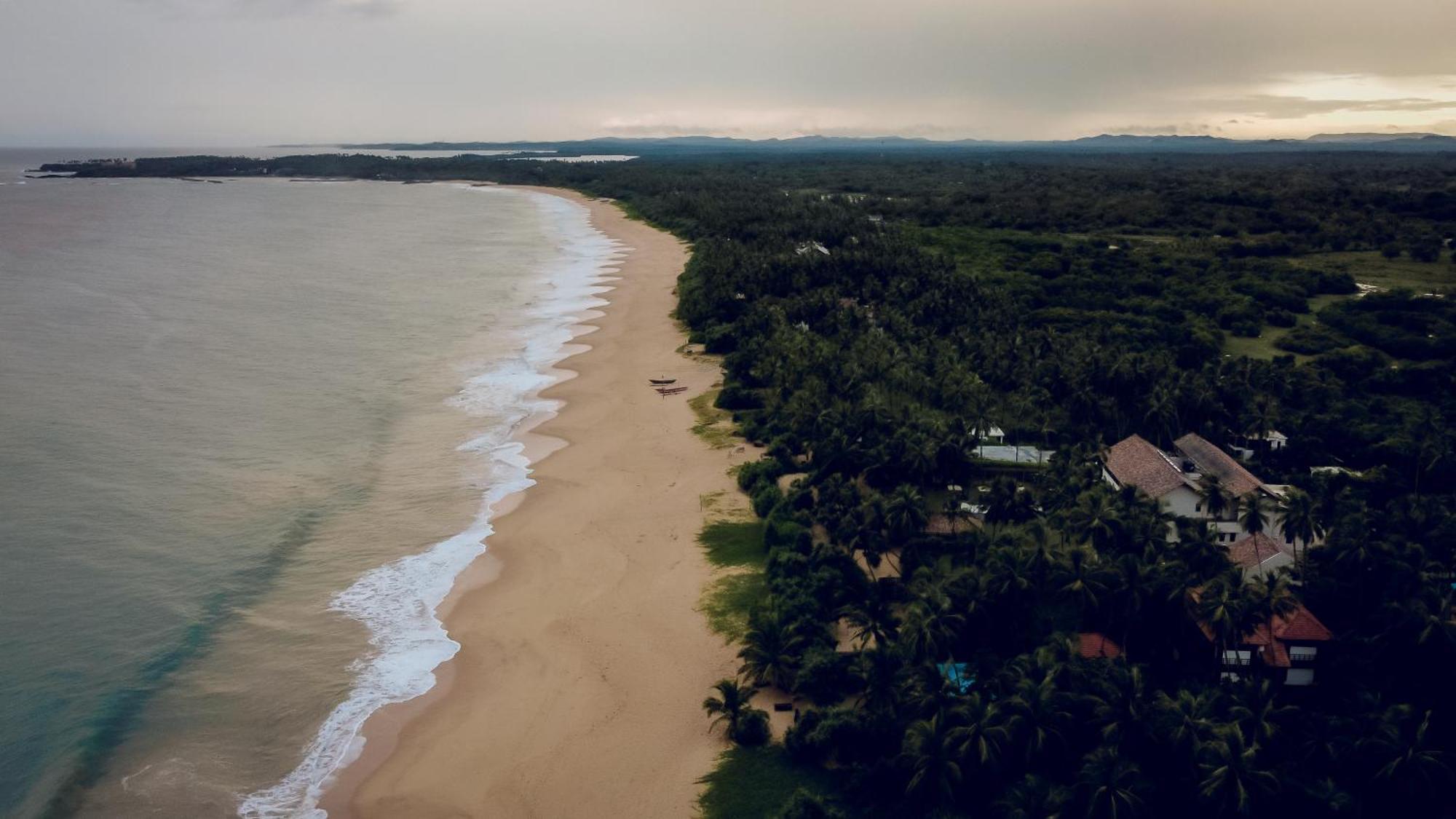 Helios Beach Resort Tangalle Exterior photo